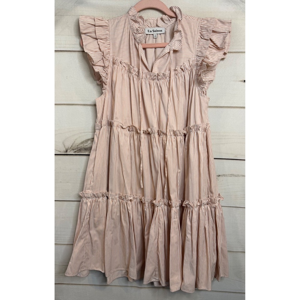 En Saison Tan White Striped Tiered Ruffle Babydoll Mini Dress Womens‎ Small